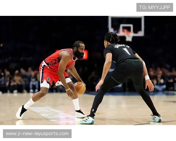 快船比赛中段连连得手保持领先