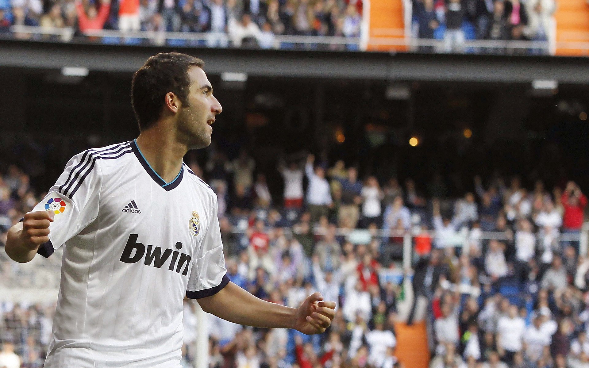 俱乐部多元化运营模式发展不足，俱乐部管理运营方案